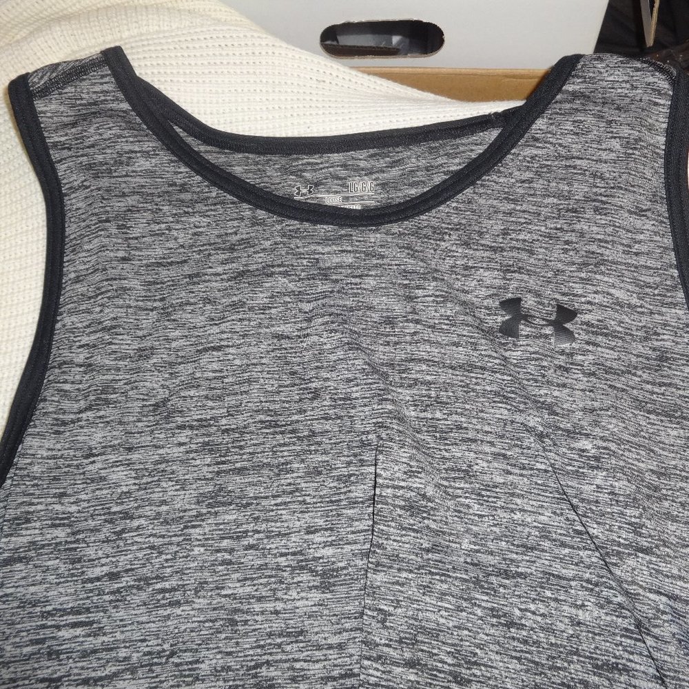 UNDER ARMOUR ATHLETIC SHIRT TANK TOP GRAY SIZE LARGE